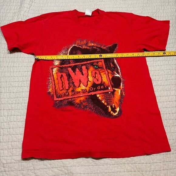 Vintage 1998 WCW NWO New World Order Wolf Pack T-Shirt - Picture 4 of 6